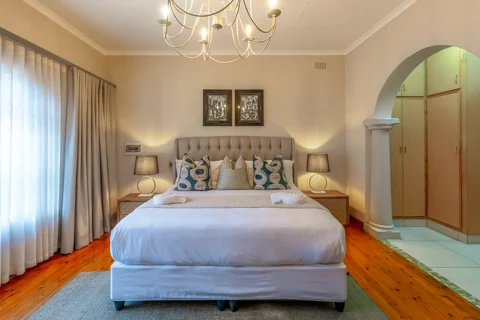 Aries Deluxe Room | The Stella Guest House & Spa